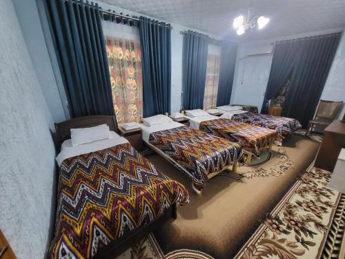 Hotel Motrid Room Type - Quadruple Room
