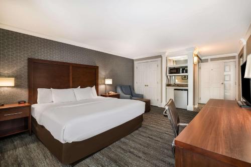 Comfort Inn & Suites Plattsburgh - Morrisonville in Plattsburgh, USA