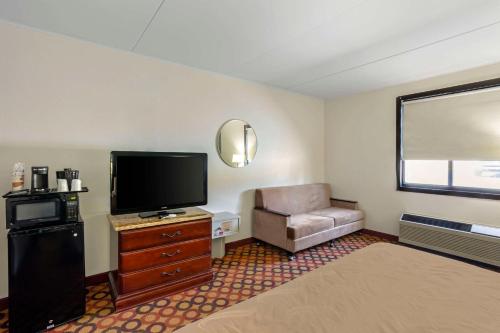 Quality Inn Enola - Harrisburg