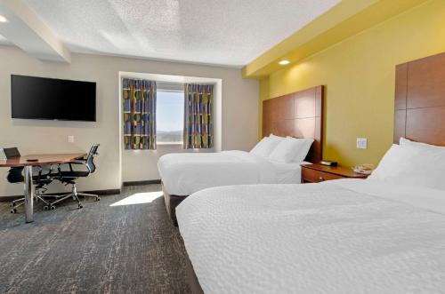 Clarion Pointe Staunton East Clarion Pointe Staunton East