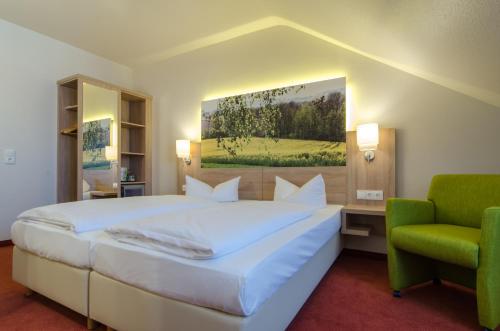 Garden Hotel - image 4