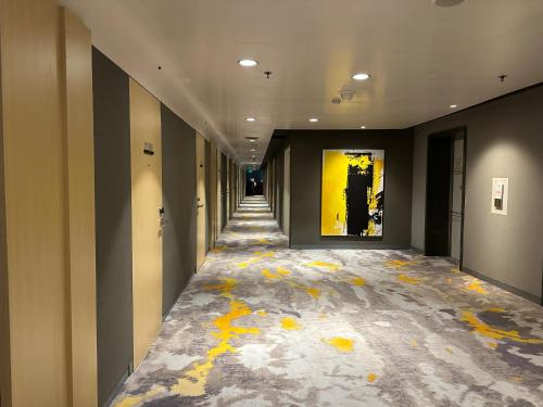 HARRIS Hotel & Conventions Gubeng Surabaya Room Type - Smart Room