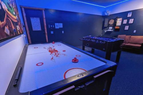 Bel Air of Big Bear - Fun & Tech & Massive Cabin Bel Air of Big Bear - Fun & Tech & Massive Cabin