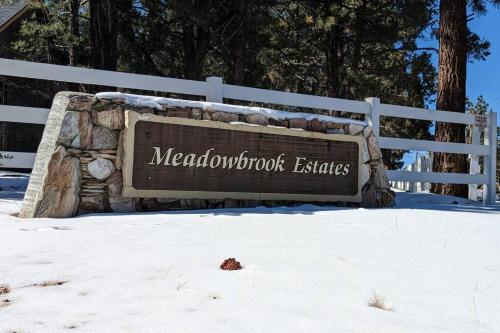 Bel Air of Big Bear - Fun & Tech & Massive Cabin Bel Air of Big Bear - Fun & Tech & Massive Cabin