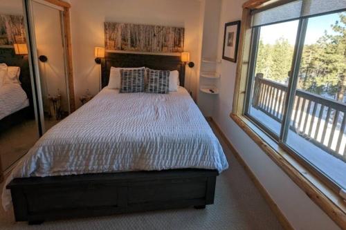 Bel Air of Big Bear - Fun & Tech & Massive Cabin Bel Air of Big Bear - Fun & Tech & Massive Cabin