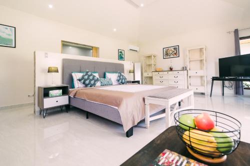 Denikas Suites near Palawan Wildlife Rescue and Conservation Center