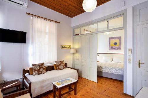 Silde Studios & Apartments - image 13