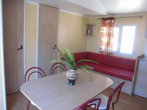 Camping Roca Grossa