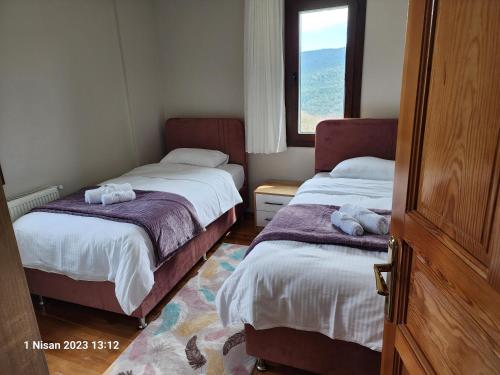 Manzaralı Villa Bolu Sefa Konakları Kaçkar Dağ Evleri 3 room Villa for Rent فيلا ايجار منظر جميل