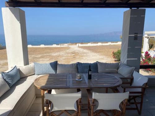  Yannaki beach villa in Kastraki Naxos