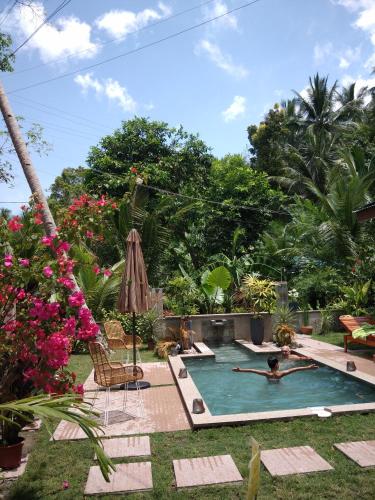Swimming pool, House Rental Banaba Tree in Samboan