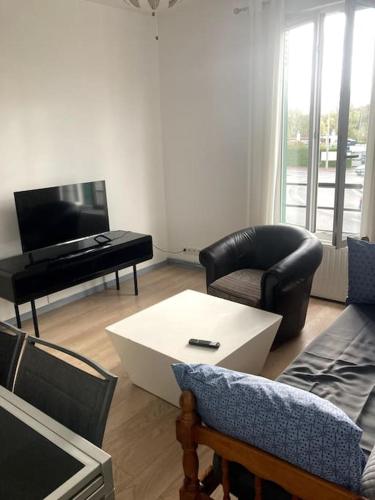 Appartement Privé Près De Paris ( Sèvres ) - Location saisonnière - Sèvres