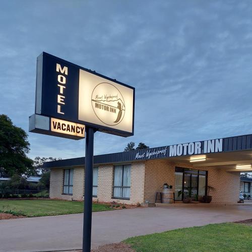 Mount Wycheproof Motor Inn