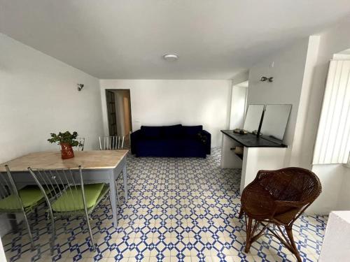 Puskin Suite, Sines