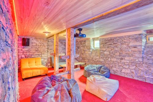 Jup - a luxury boutique chalet