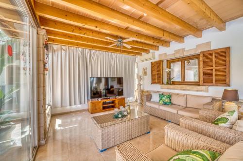 Faciliteiten, Ideal Property Mallorca - Can Tomeu in Llubi