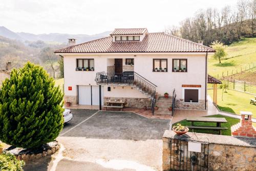 Apartamentos La Cortina - Cangas de Onís