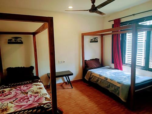 Triple Room with Private Bathroom