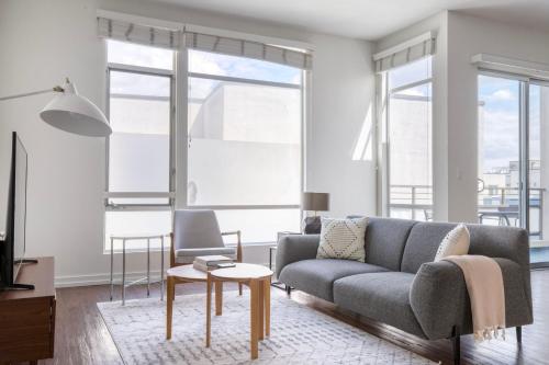 Marina Del Rey 1br w pool gym wd nr marina LAX-1018 image