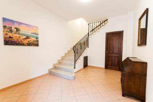 Trinity Apartments - image 3