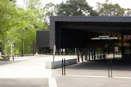 附近景點, Fernhem Cottages- Love in the Mist in 埃梅洛德