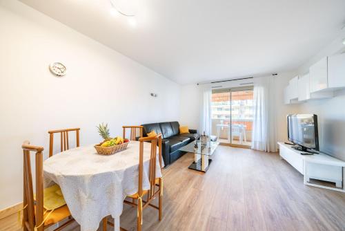 Facilities, Hello Cote D'Azur - Spacieux 3 pieces a 5 min des plages a pieds in Avenue de Cannes