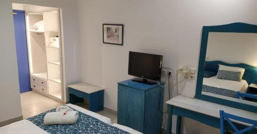 Knossos Hotel - main image