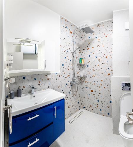 Sofia Apartment with Free Parking, София (фото 7)