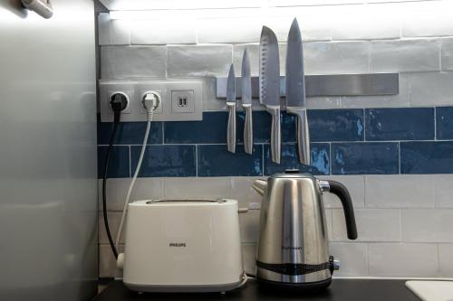Sofia Apartment with Free Parking, София (фото 9)