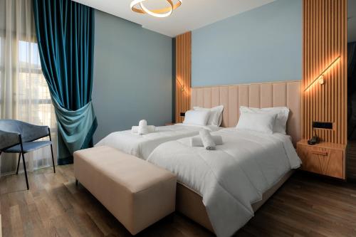 Hotel Brilant Saranda - image 2