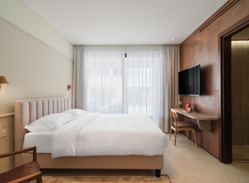 LIV Mackenzie Beach Suites Larnaca Room Type - Superior Studio
