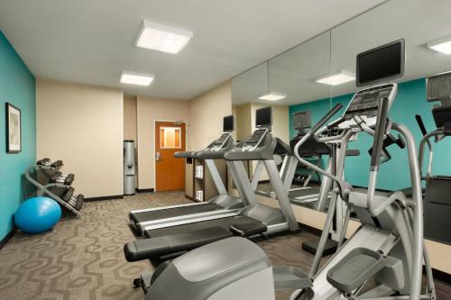 Comfort Inn & Suites Houston North - Spring - 피트니스 센터
