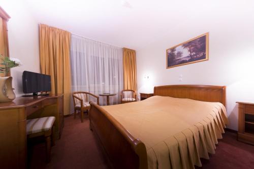 Standard Double or Twin Room 3*