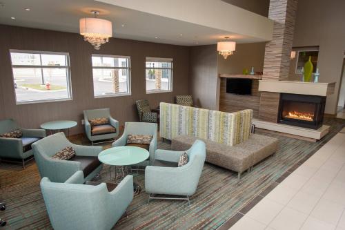 Residence Inn by Marriott Cleveland Avon at The Emerald Event Center - image 3