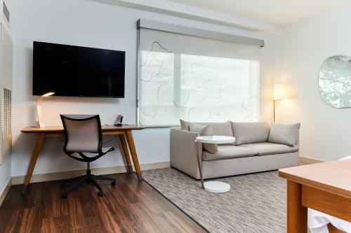 Element by Marriott Chattanooga East - image 10