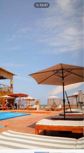 สระว่ายน้ำ, La Cabaña Glamping Geronimo (La Cabana Glamping Geronimo) in บารู