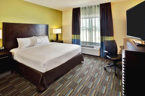 Fairfield Inn and Suites by Marriott Austin Northwest/Research Blvd - main image