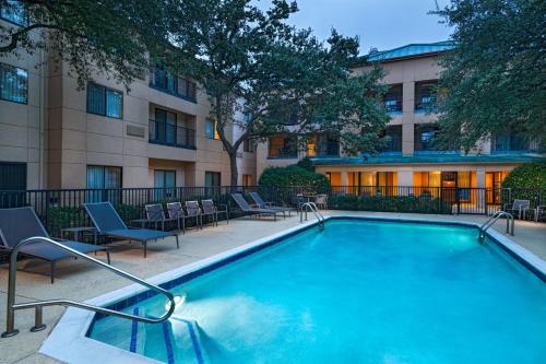 Courtyard by Marriott Dallas Plano in Legacy Park