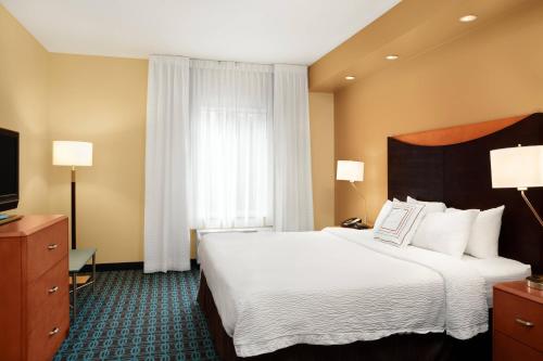 Fairfield by Marriott Inn & Suites St. Augustine I-95 in Outlet Mall
