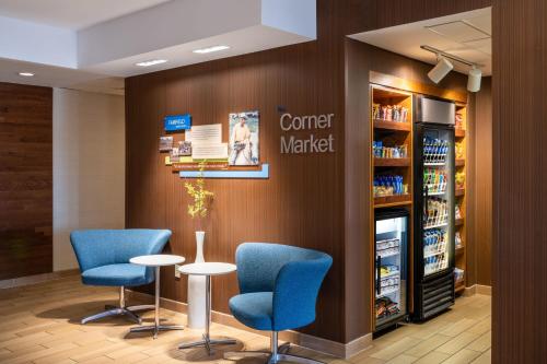 Fairfield by Marriott Inn & Suites Denver Aurora/Medical Center - 바/라운지