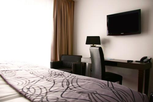 Sporthotel Racket Inn - main image