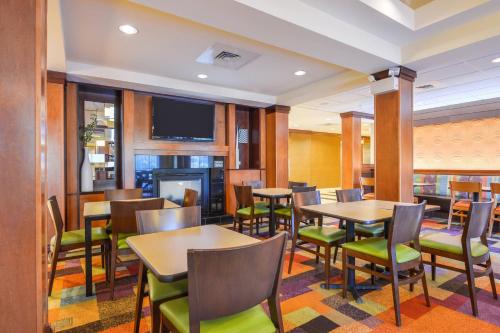 Fairfield Inn & Suites White Marsh