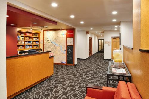 TownePlace Suites by Marriott Minneapolis Downtown/North Loop - image 11