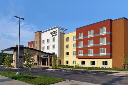 Fairfield Inn & Suites by Marriott Decorah