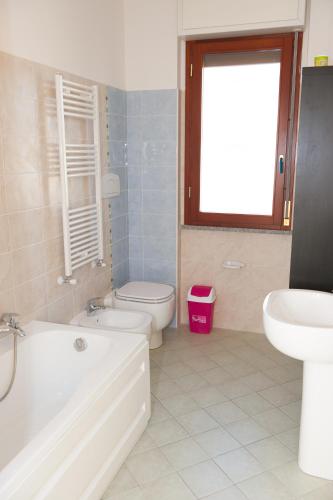 Bathroom, Residence Le Groane in Garbagnate Milanese