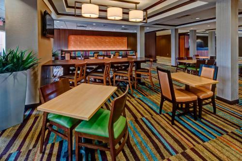 Fairfield Inn and Suites by Marriott Oklahoma City Airport