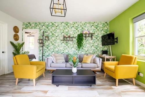 “Tiki little house”