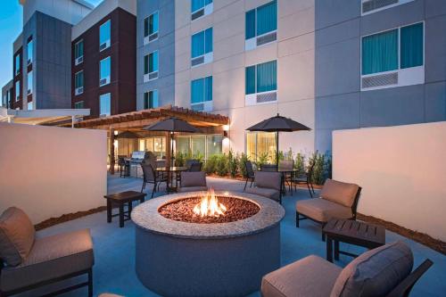 TownePlace Suites by Marriott Lakeland