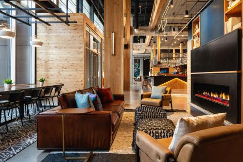 Moxy Minneapolis Downtown