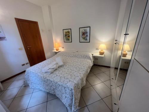  Casa Viale Amico - Giardino Privato in Loano